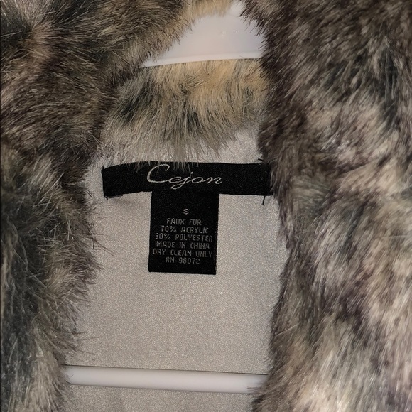 Faux Fur Vest - Picture 4 of 4